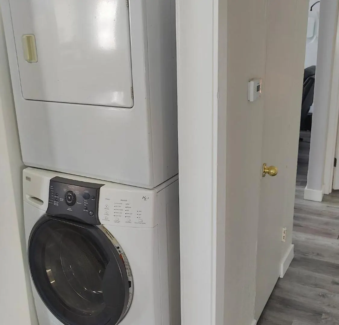 Elegant Upper Unit Bungalow - 10 Mn From Downtown 卡加利 0*,